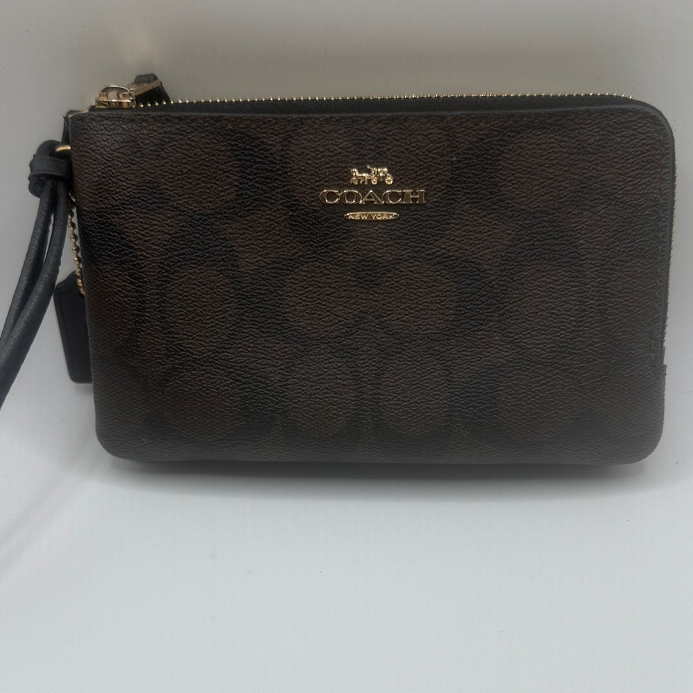 Coach‎ signature Brown Wristlet with Black and gold Accents